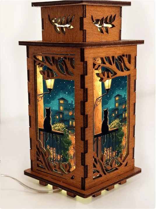 Cat Balcony - Artiviesta Handmade Wooden Lamp